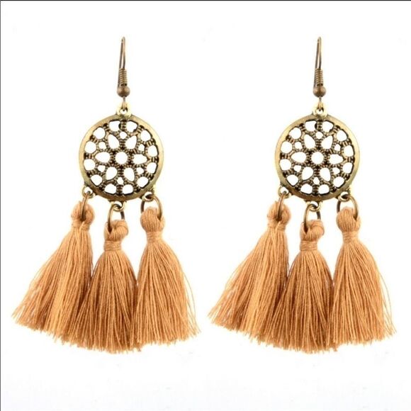 Disk Tassel Earrings Boho style Chic Versatile - Picture 1 of 4